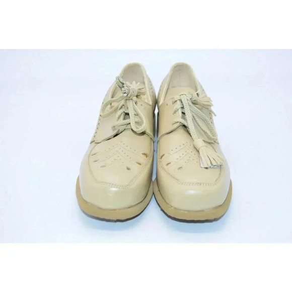 P. W. Minor Orthopedic Beige Lace Up Comfort Shoe - Picture 2 of 11